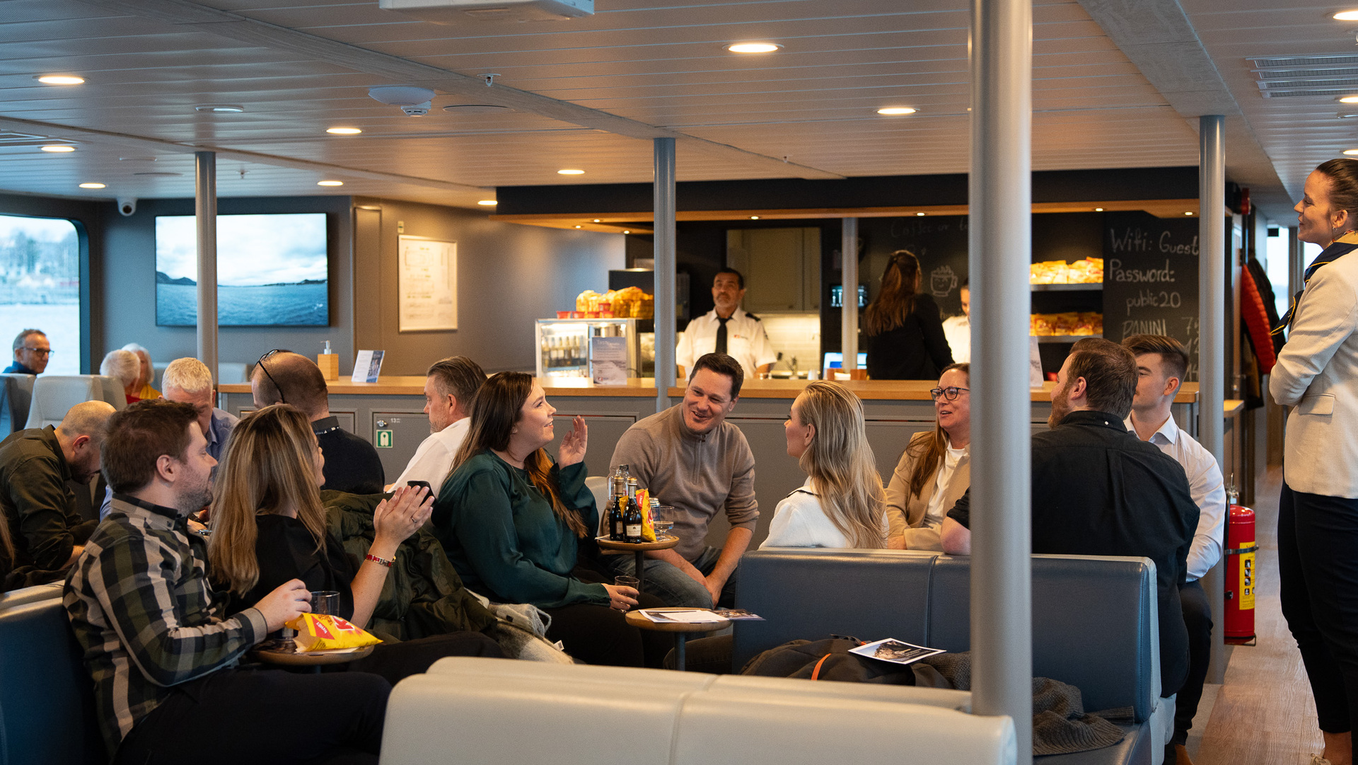 God steming om bord våre båter på afterwork