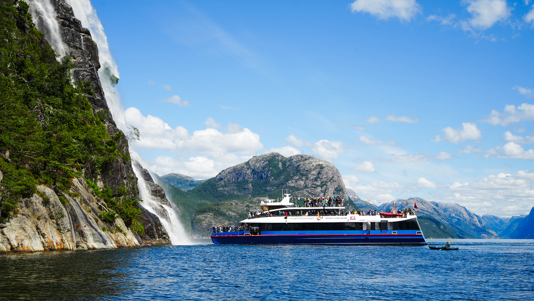 Fjord cruise to Lysefjord and Preikestolen