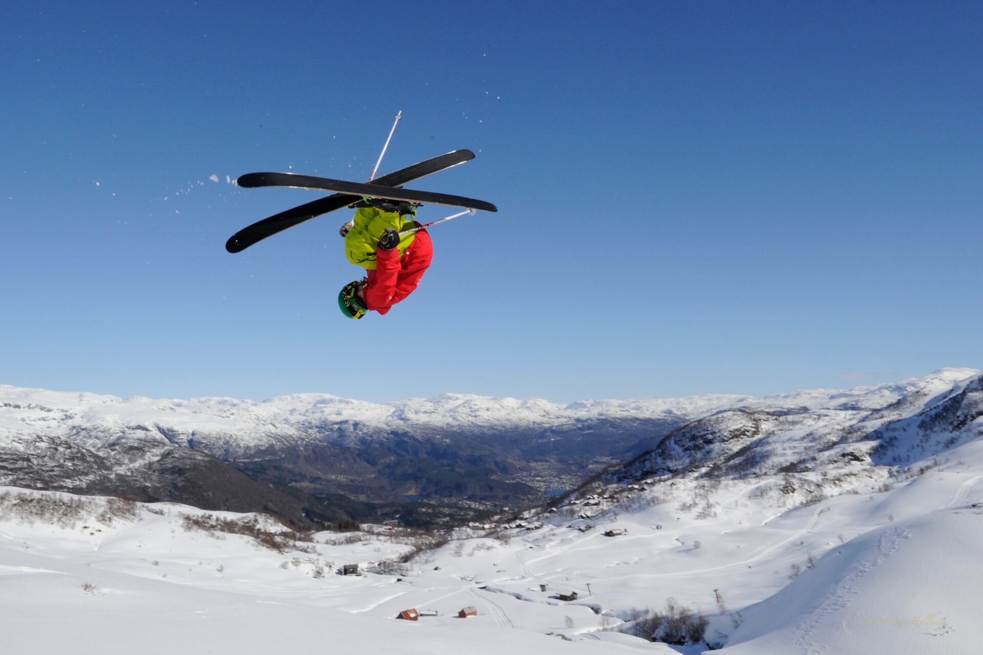 Skiier at Sauda Skisenter