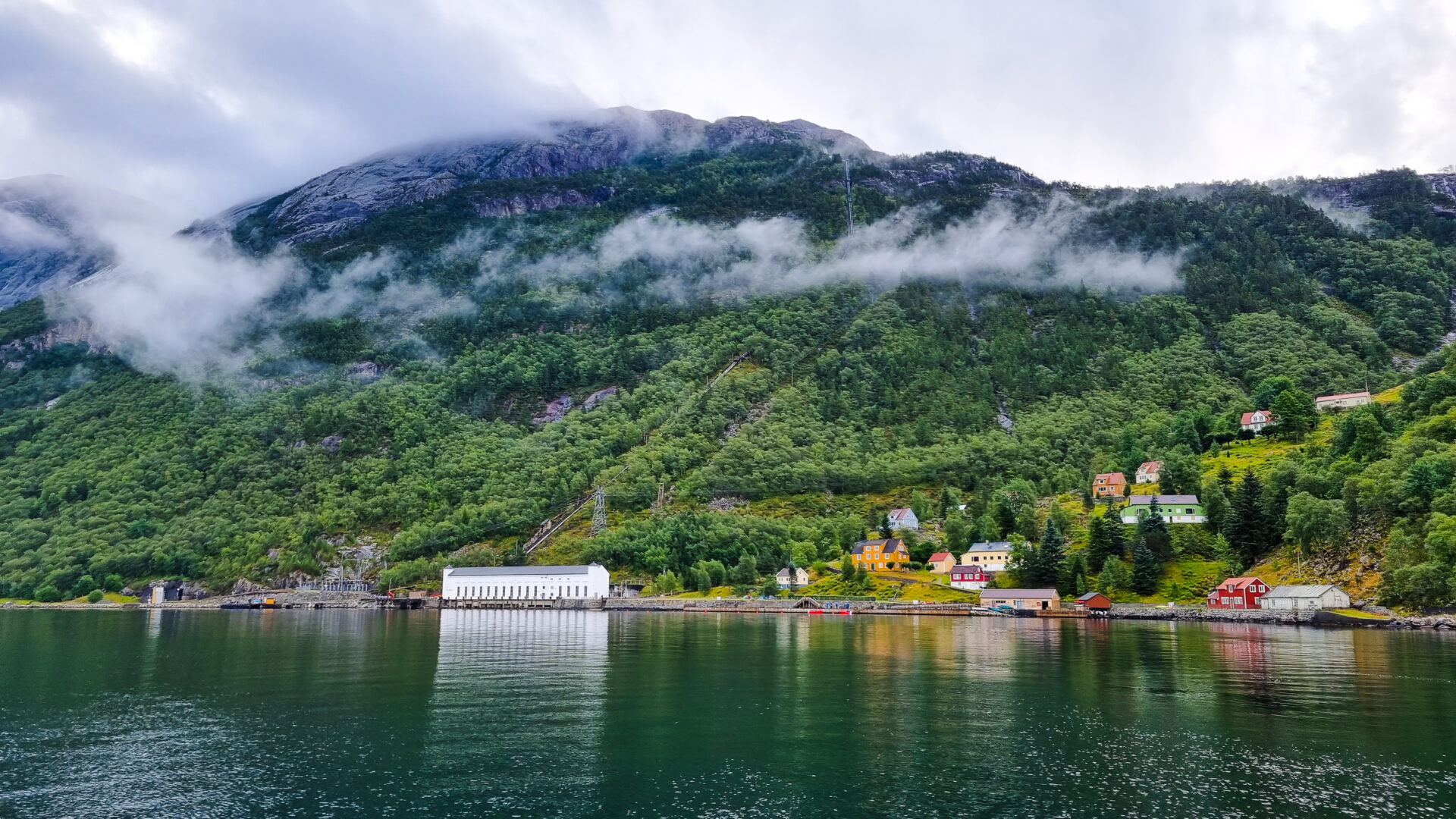 Flørli kraftstasjon